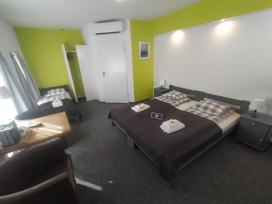 Rj Hotel พาเบียนิเซ ภายนอก รูปภาพ