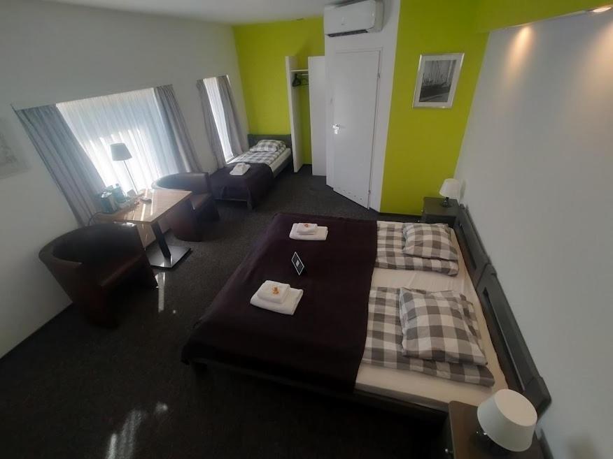 Rj Hotel พาเบียนิเซ ภายนอก รูปภาพ